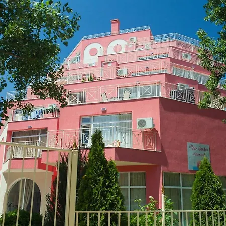 Mirena Rose Garden Family Studio Aparthotel