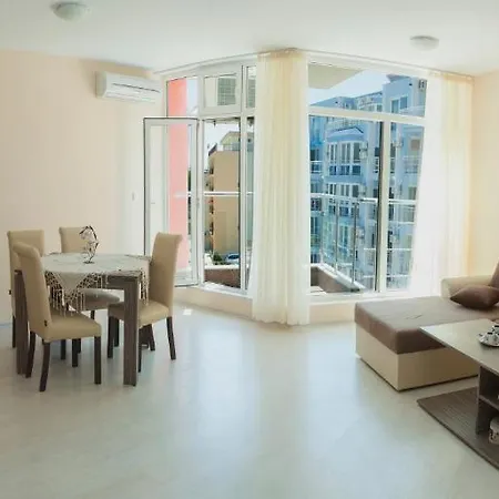 Aparthotel Mirena Rose Garden Family Studio Sunny Beach